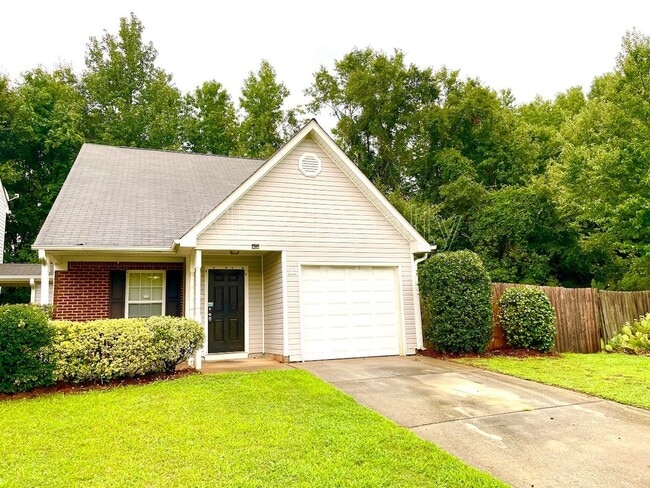 Building Photo - 311 Coral Cir