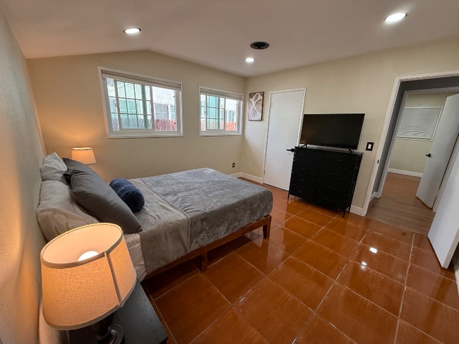 Photo - 10291 Masterson Rd