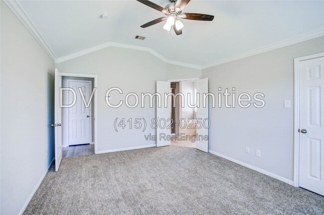 Photo - 139 Long Canyon Ln