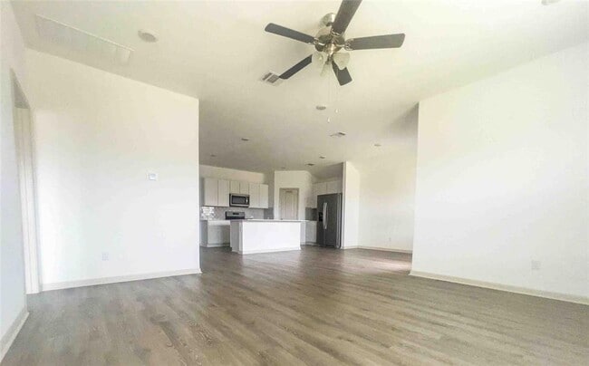 Photo - 116 Sweetwater Crk Ln