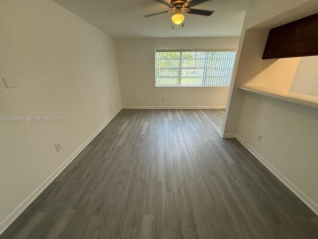 Photo - 15285 SW 107th Ln Unit 214