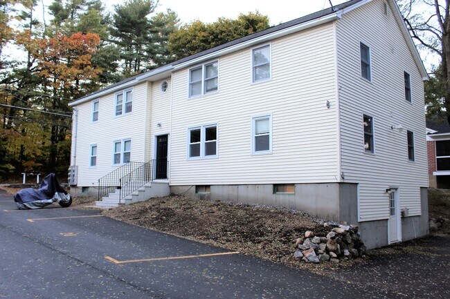 859 Mammoth Rd Unit 1