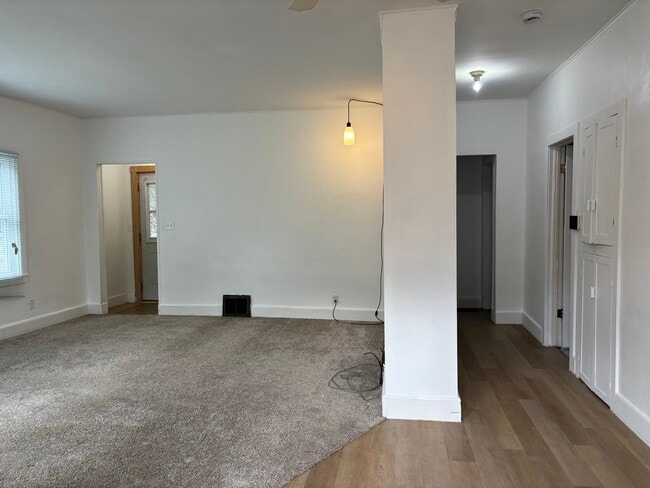 Photo - 317 N Monroe St