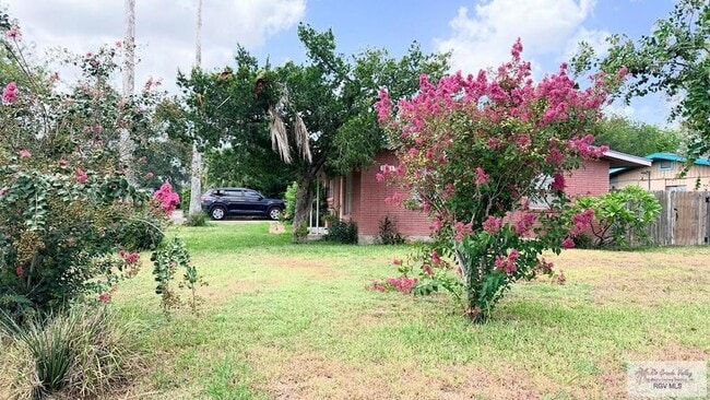 Photo - 1111 Rosemond Ct