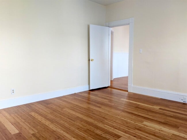 Photo - 21 Thorndike St Unit 2