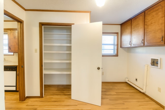 Photo - 953 Co Rd 2774