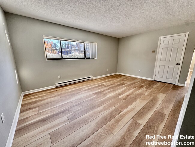 Photo - 837 River St Unit 1