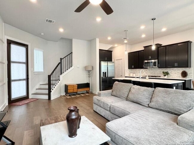 Building Photo - 3 Bedroom/2.5 Bath The Enclave at Whitby Subdivision