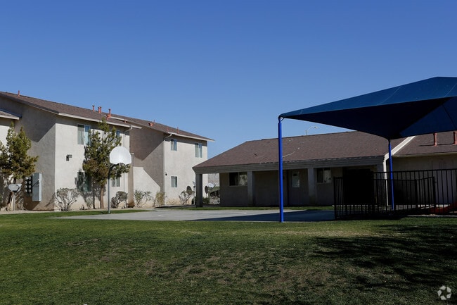 Photo - Mecca III Apartments