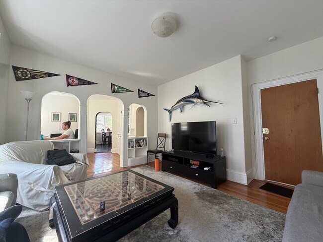 Photo - 50 Vinal Ave Unit 2