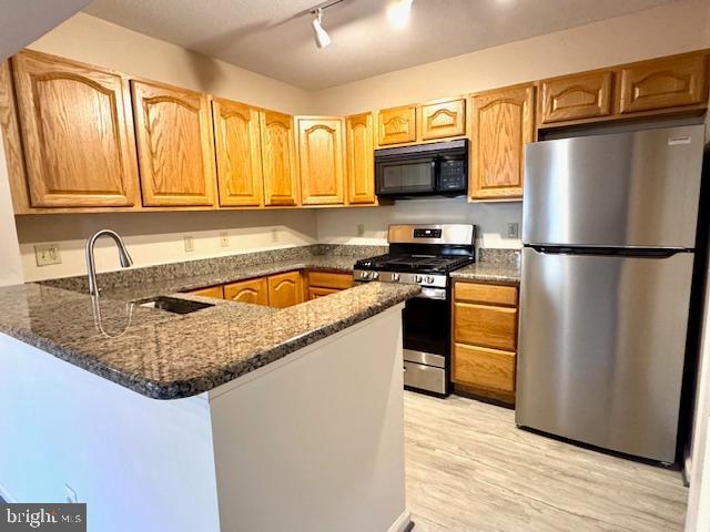 Photo - 20301 Beechwood Terrace Unit 100
