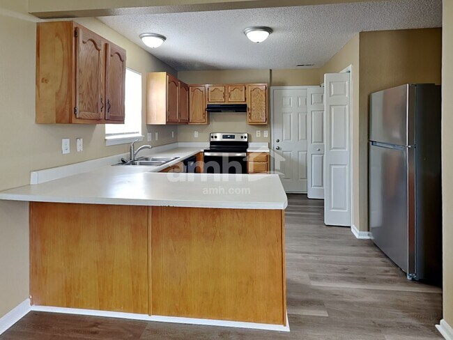 Photo - 1721 Blue Lake Dr