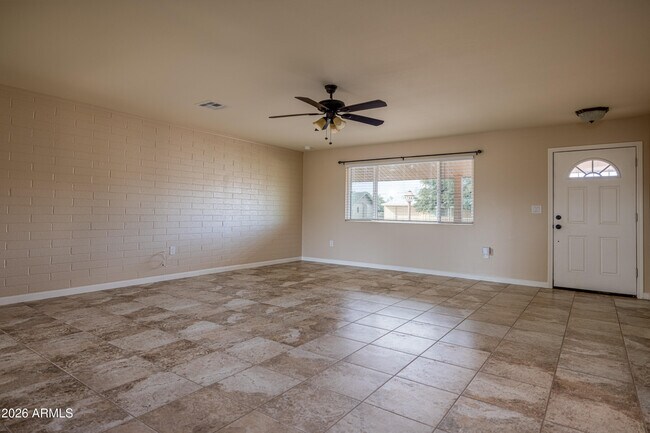 Photo - 10229 W Desert Hills Dr