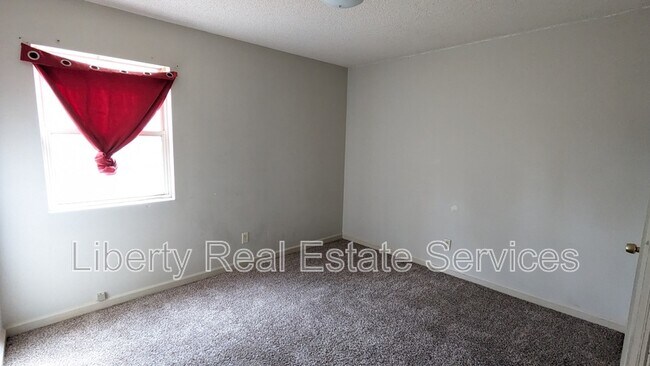 Photo - 132 Rolland St Unit Apt 5