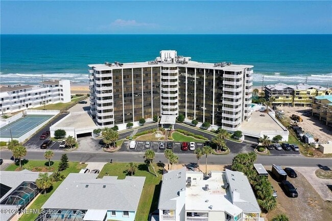 Photo - 3580 S Ocean Shore Blvd Unidad 404 Rental