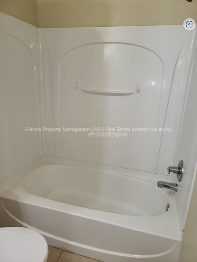 Photo - 921 West Prairie Wind Way