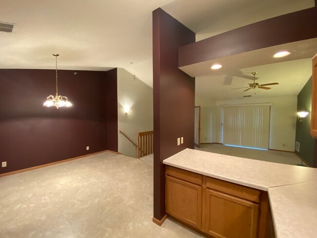 Photo - 1917 Deerhaven Ln NE Unit 18