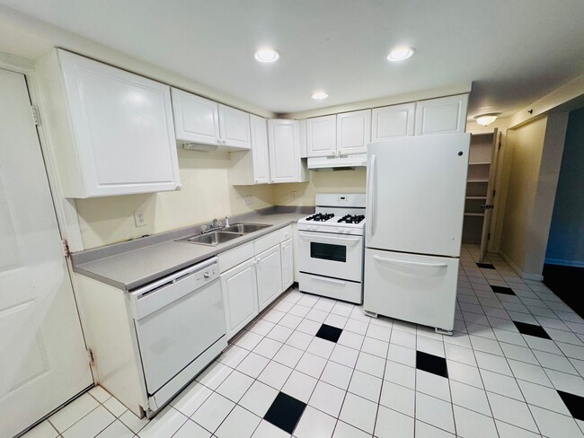 Photo - Two Bed Condo - Walking Distance to Downtown w/ Off Street Parking!