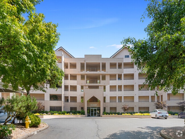 Building Photo - 6605 W Burnside Rd Unit 144 Rental