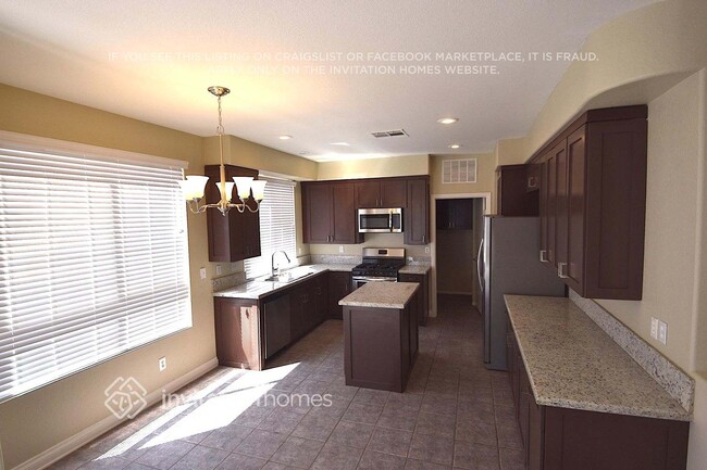 2667 Ridgewater Cir