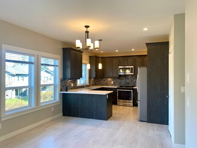 Building Photo - 2389 Lund Rd