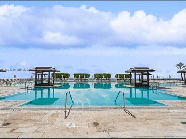 Photo - 1800 S Ocean Dr Unidad 3101