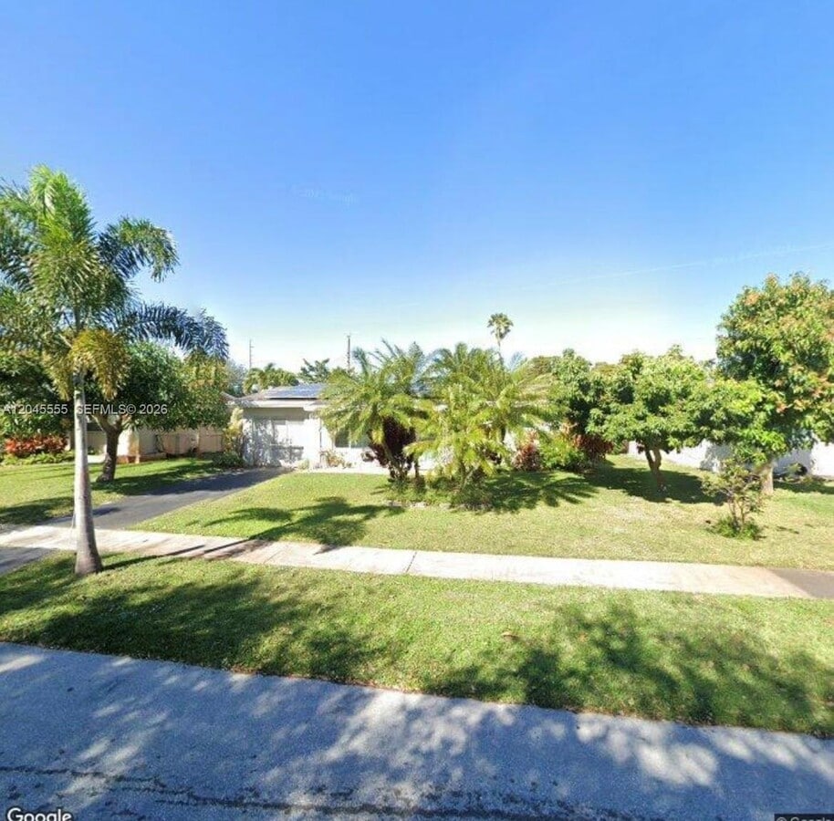 Photo - 6321 Thomas St