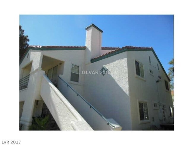 Photo - 3450 Erva St