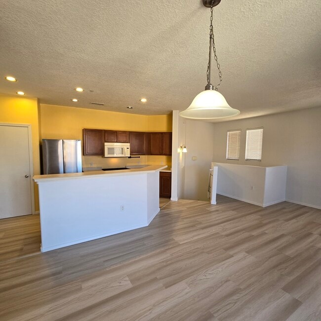 Photo - 601 Menaul Blvd NE Unit 4406