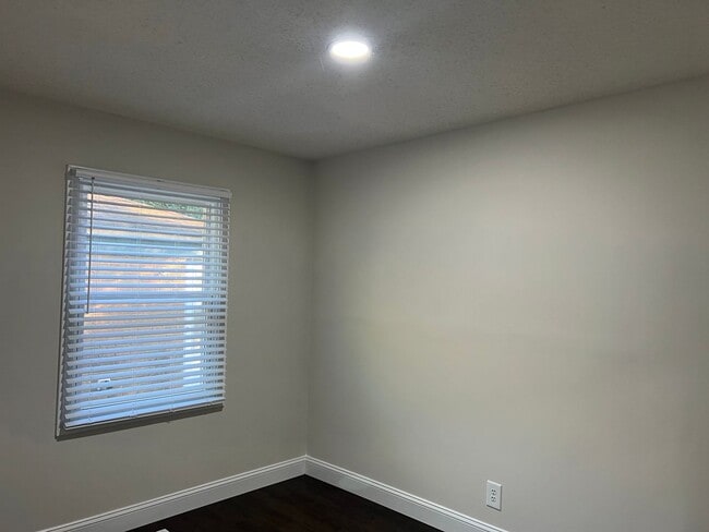 Photo - RENOVATED 3 Bd 1 Ba Home In University Park
