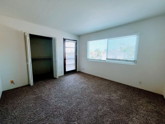 Photo - Gorgeous Pacific Beach 2 Bed 2.5 Bath Townhouse