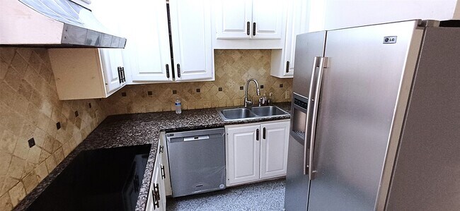 Photo - 3350 McCue Rd Unit 201