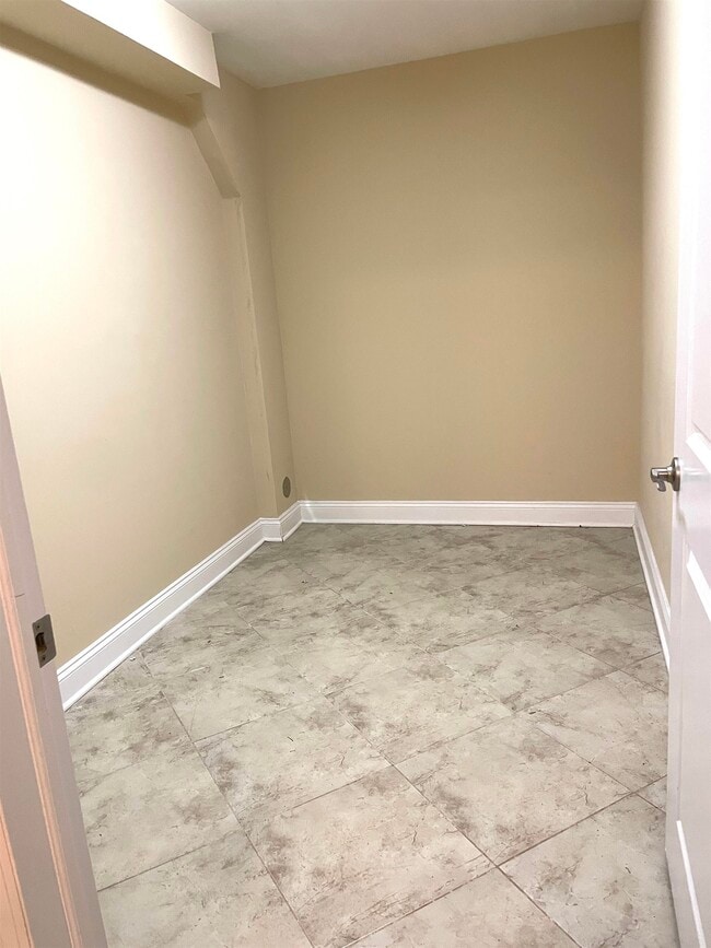 Photo - 734 County Ave Unit B2