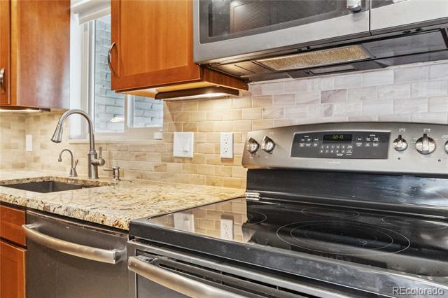 Photo - 1442 S Logan St