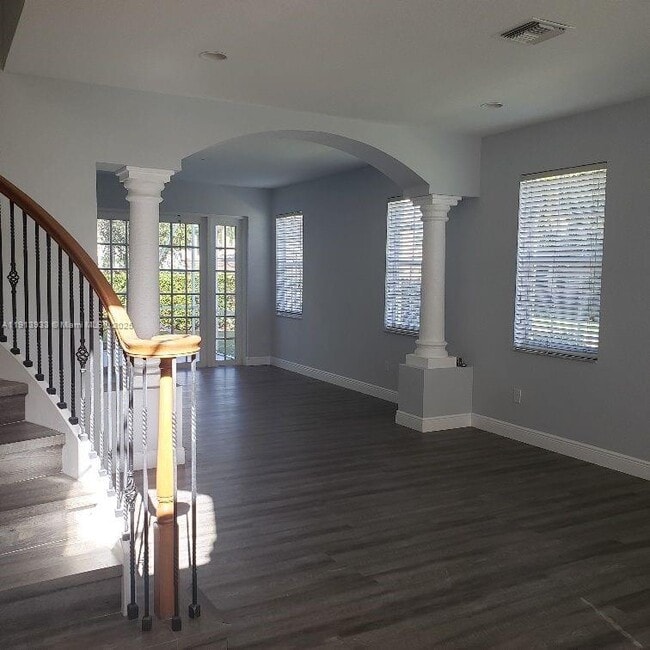 Photo - 6506 Marbletree Ln