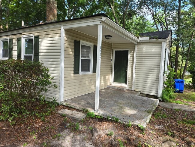 **Beautiful 3 Bedroom Home with Fenced Yar... - **Beautiful 3 Bedroom Home with Fenced Yar...
