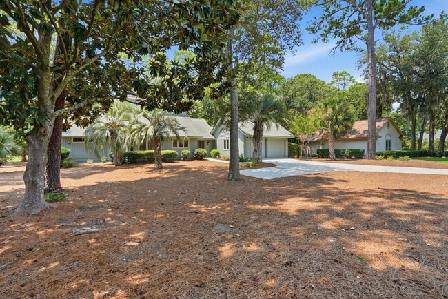 Photo - 5 Fairlawn Ct