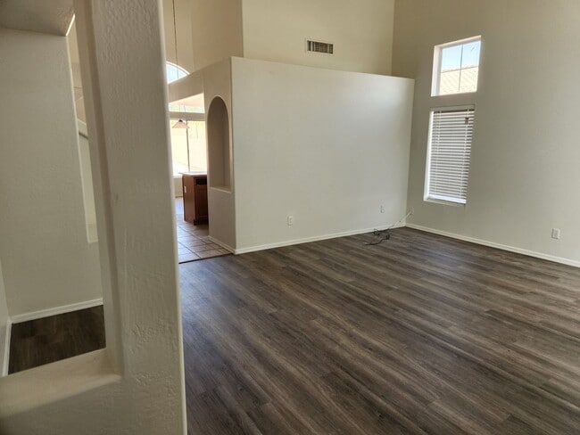 Photo - Sundance golf community home, 3 car garage, RV gate