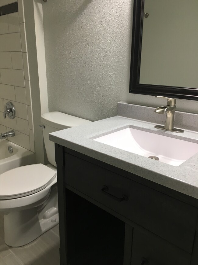 Photo - 410 E Mill St Unit 410 E Mill Street