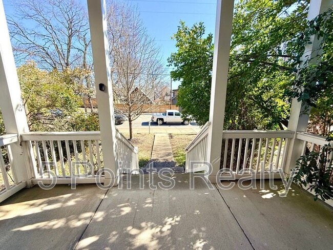 Photo - 2209 10th Ave S Unit A