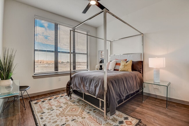 Photo - The Mark at Arlington