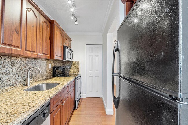 Photo - 300 Madeira Ave Unit 201