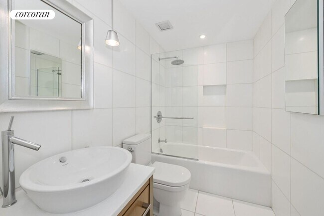 Photo - 340 E 23rd St