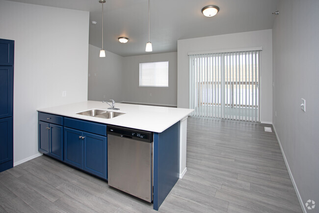 1BR, 1BA - 771SF - The MarQ Apartments