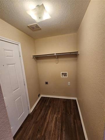 Photo - 400 Blackwood St