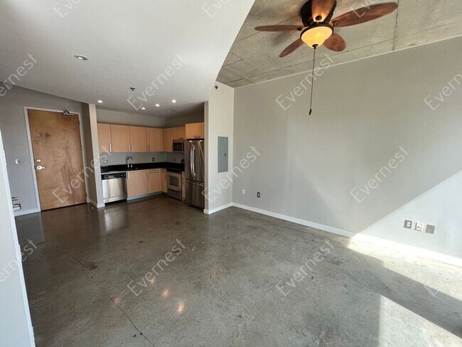 Photo - 600 12th Ave S Unit #912