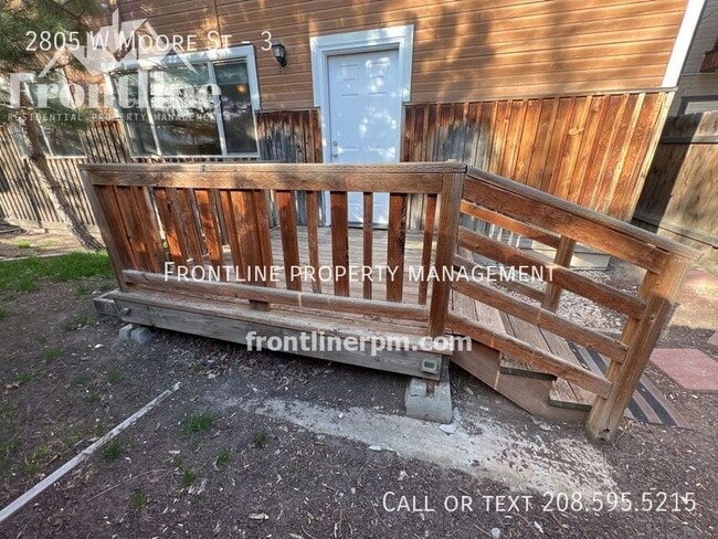 Building Photo - 2805 W Moore St Unit 3