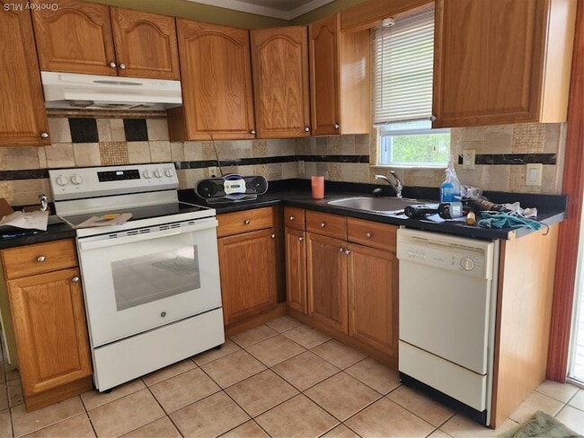 Photo - 26 Long Beach Dr