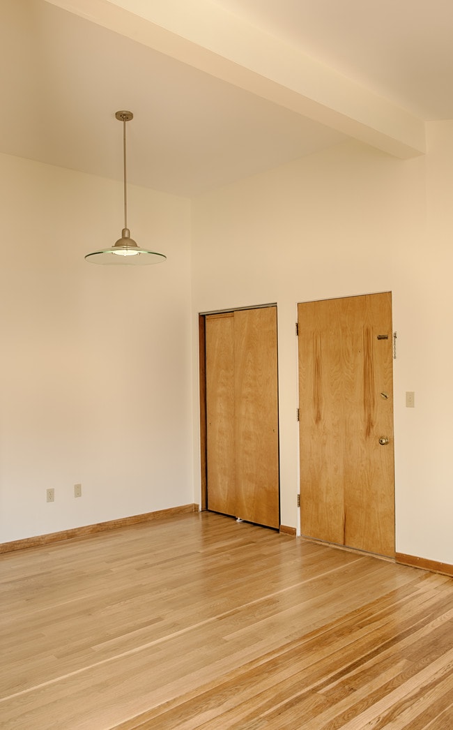 Midland Manor Apartments Midland, MI