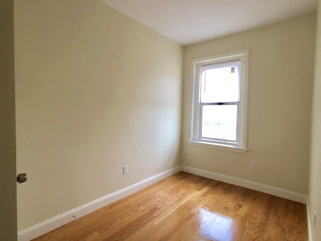 Photo - 52 Guild St Unit 2